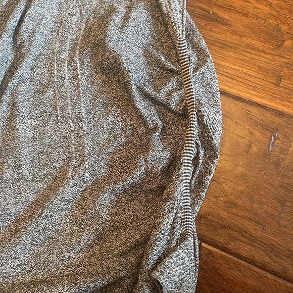 Athleta Speedlight Heathered Tee - Picture 5 of 6